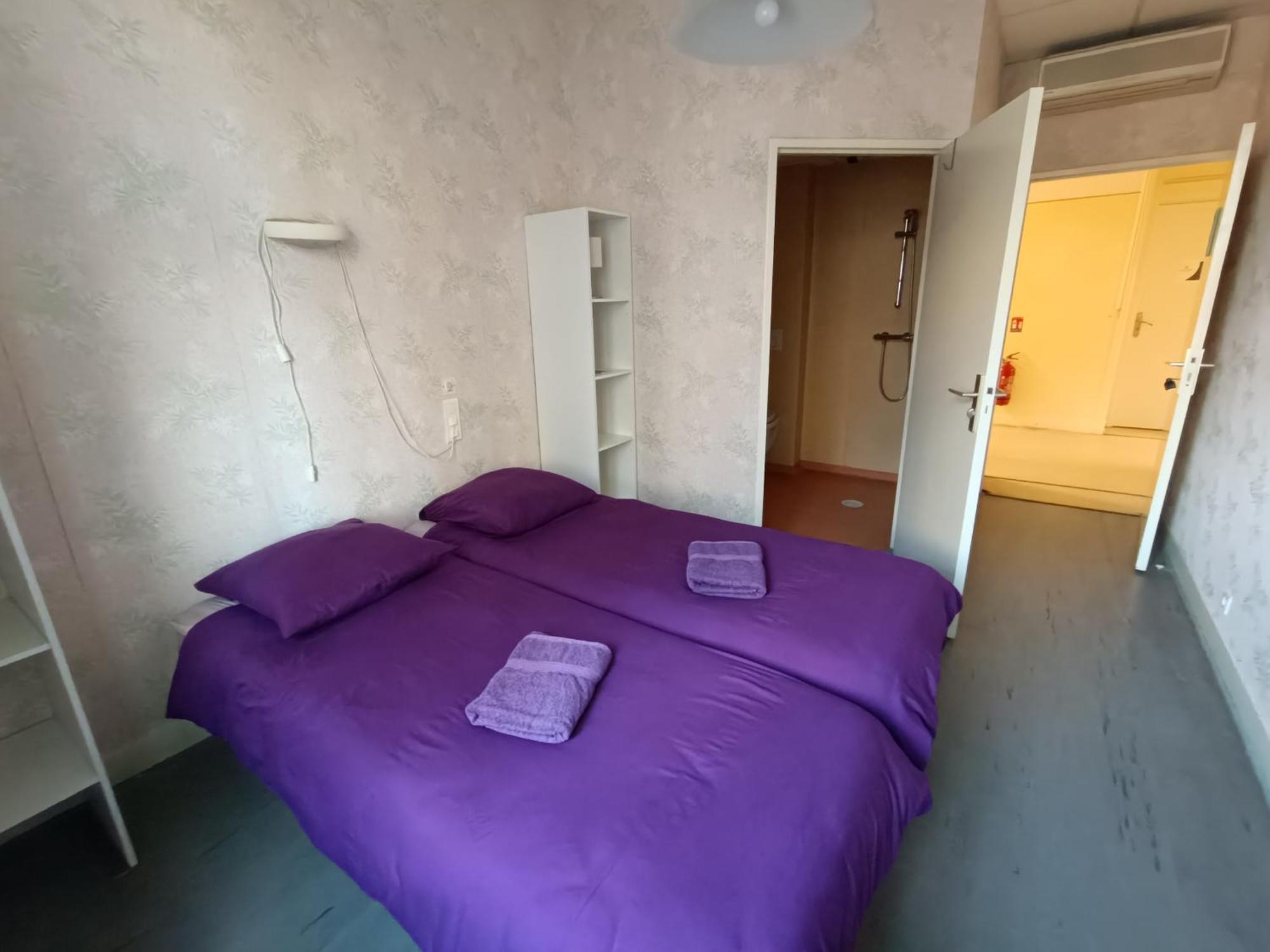 Bed & Breakfast D'etape Et De Groupe Du Clos Saint Roch Viviers